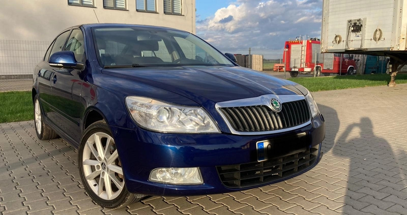 Skoda Octavia cena 22900 przebieg: 230000, rok produkcji 2010 z Warszawa małe 37